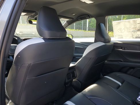 New 2026 Toyota Camry SE FWD image 10