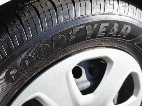 Used 2014 Ford Focus S image 29