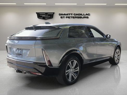 Certified 2024 Cadillac Lyriq Tech w/ Driver Assist Package AWD/4WD image 5