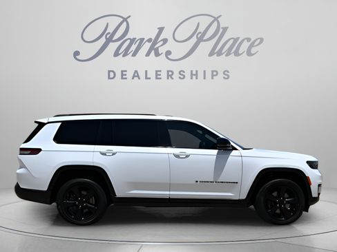 Used 2021 Jeep Grand Cherokee L Laredo AWD/4WD image 6