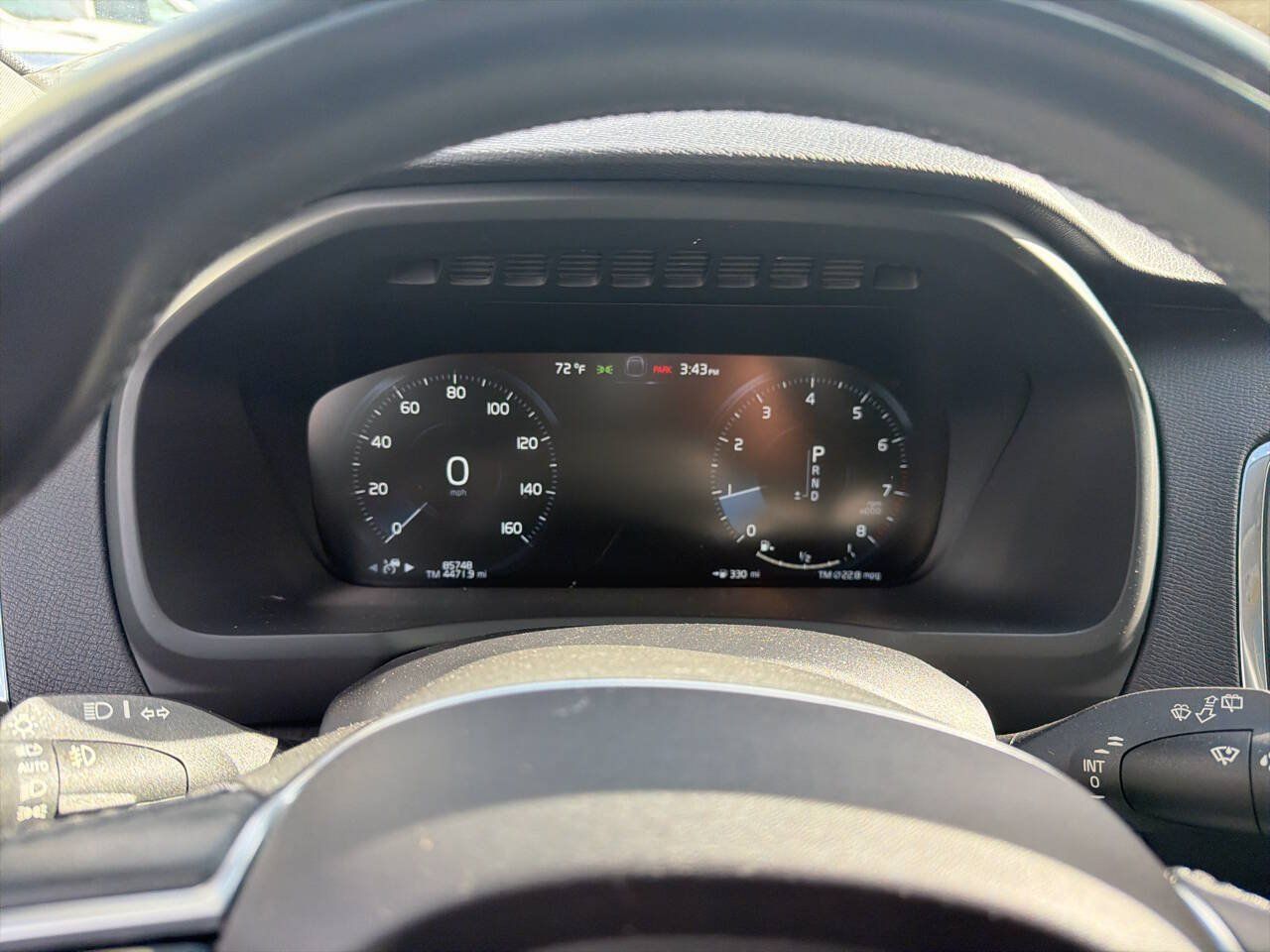 Used 2020 Volvo XC90 T5 Momentum AWD/4WD image 24