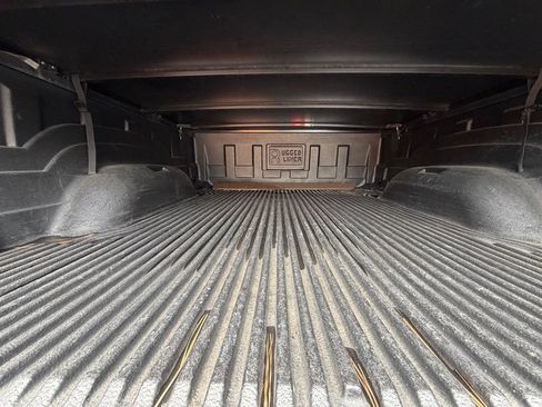 Used 2019 RAM 1500 Big Horn AWD/4WD image 17