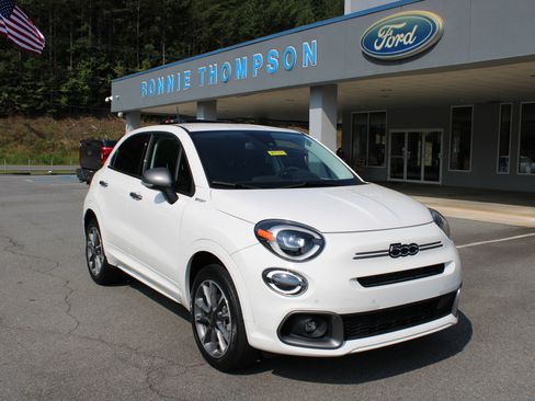 Used 2023 FIAT 500X Sport w/ Technology Group image 1