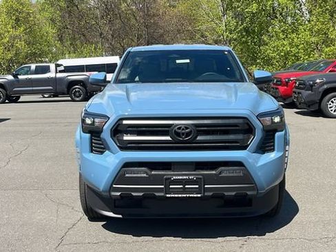 New 2026 Toyota Tacoma SR5 AWD/4WD image 2