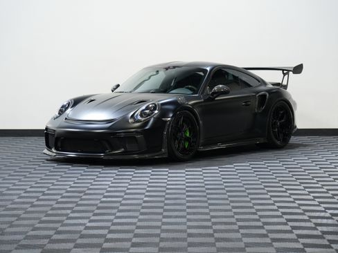 Used 2019 Porsche 911 GT3 RS RWD image 2