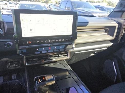 Used 2025 GMC Hummer EV 3X image 3