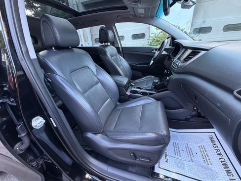 Used 2016 Hyundai Tucson Limited w/ Option Group 03 AWD/4WD image 39