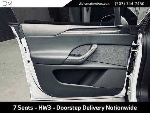 Used 2023 Tesla Model X AWD/4WD image 27