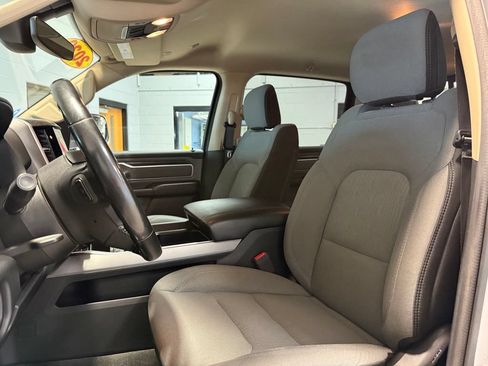 Used 2020 RAM 1500 Big Horn AWD/4WD image 10