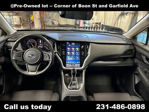 Used 2024 Subaru Outback Premium AWD/4WD image 18