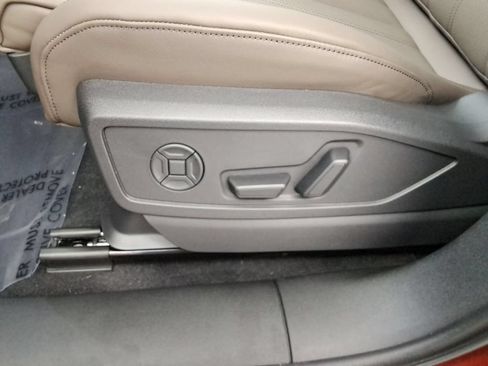 Used 2025 Audi Q5 Prestige AWD/4WD image 21
