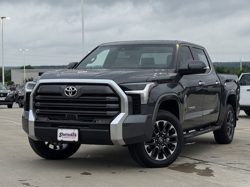 New 2026 Toyota Tundra Limited AWD/4WD image 2