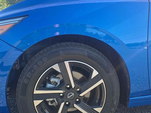 Used 2025 Nissan Sentra SV FWD image 9