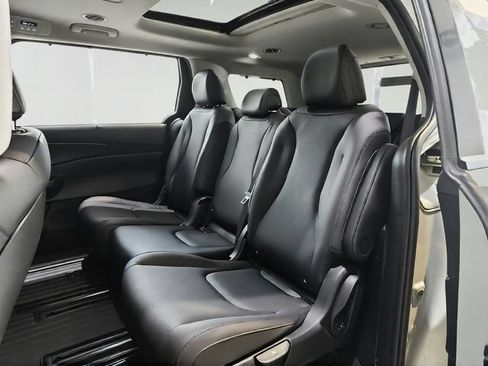 Certified 2026 Kia Carnival SX w/ SX Dark Edition Package FWD image 22