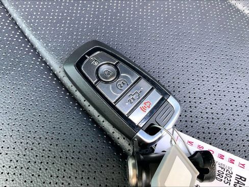 Used 2025 Ford F150 Lariat w/ Equipment Group 501A Mid AWD/4WD image 10