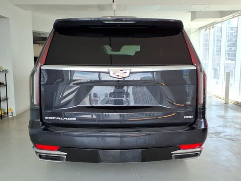 Used 2023 Cadillac Escalade Premium Luxury w/ LPO, Floor Liner Package AWD/4WD image 5