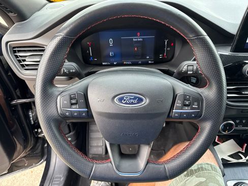 Used 2024 Ford Escape ST-Line FWD image 21