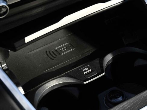 New 2026 BMW 330i Sedan w/ Premium Package image 14