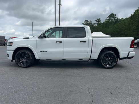 Used 2025 RAM 1500 Big Horn AWD/4WD image 8