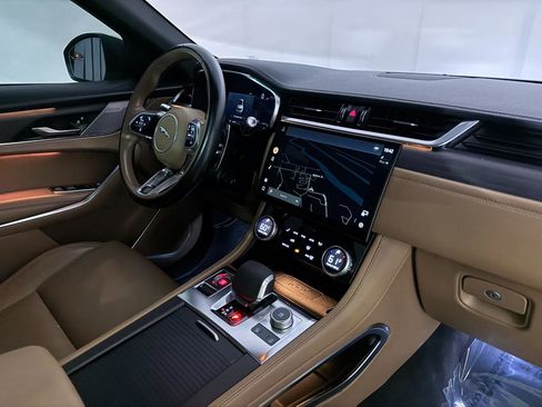 Used 2021 Jaguar F-PACE S AWD/4WD image 26