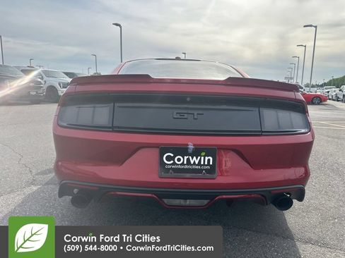 Used 2017 Ford Mustang GT Premium w/ GT Performance Package RWD image 7