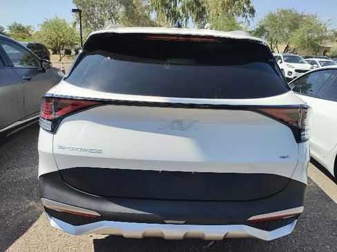 Certified 2023 Kia Sportage EX AWD/4WD image 5