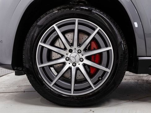 Certified 2024 Mercedes-Benz GLS 63 AMG 4MATIC image 42