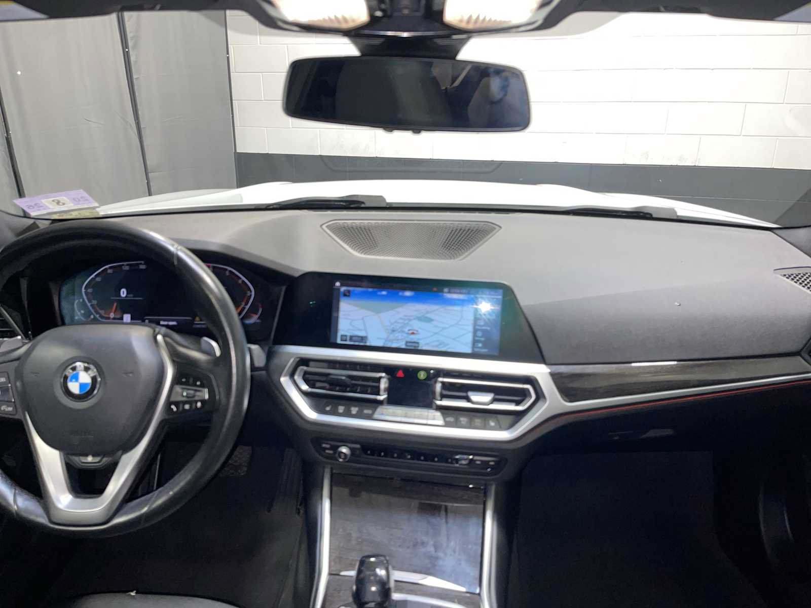 Used 2020 BMW 330i xDrive Sedan w/ Driving Assistance Package AWD/4WD image 10