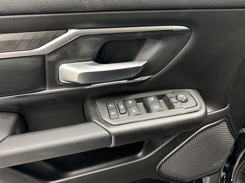 New 2026 RAM 1500 Big Horn AWD/4WD image 21