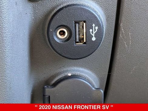 Used 2020 Nissan Frontier SV AWD/4WD image 25