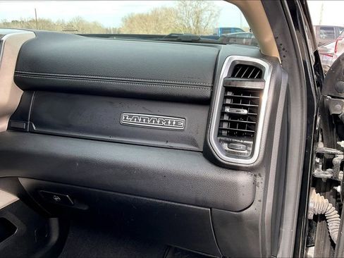 Used 2019 RAM 2500 Laramie AWD/4WD image 23