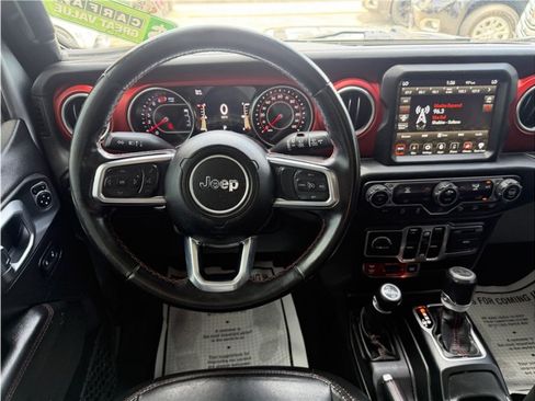 Used 2020 Jeep Wrangler Unlimited Rubicon AWD/4WD image 38
