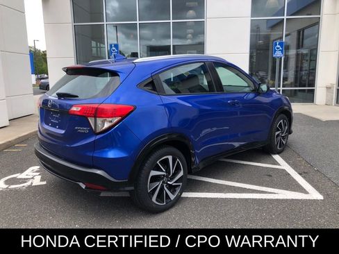 Used 2019 Honda HR-V Sport image 2