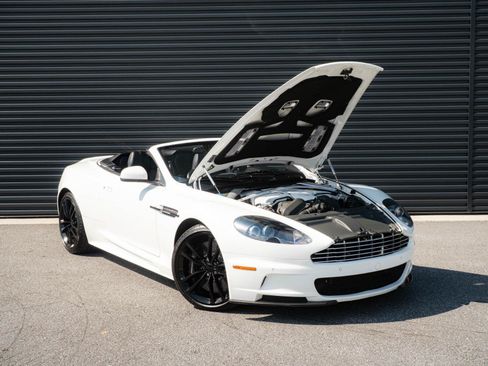 Used 2011 Aston Martin DBS Volante RWD image 24