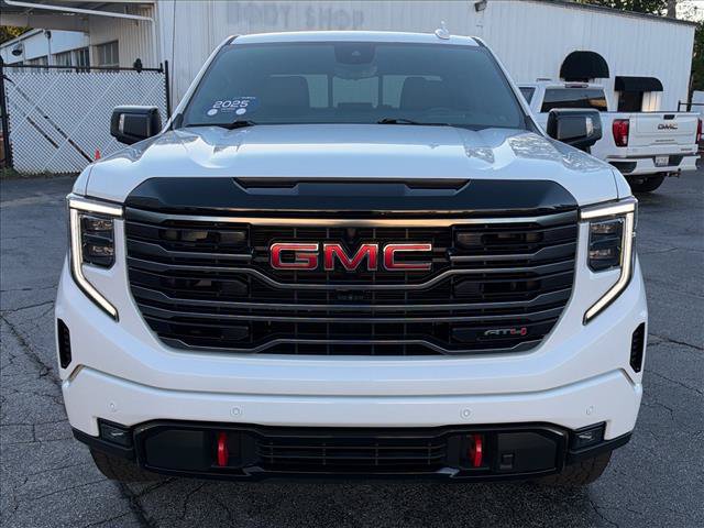 Certified 2025 GMC Sierra 1500 AT4 w/ AT4 Premium Package AWD/4WD image 4