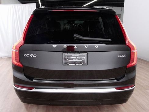 Certified 2025 Volvo XC90 B6 Plus w/ Protection Package Premier image 5