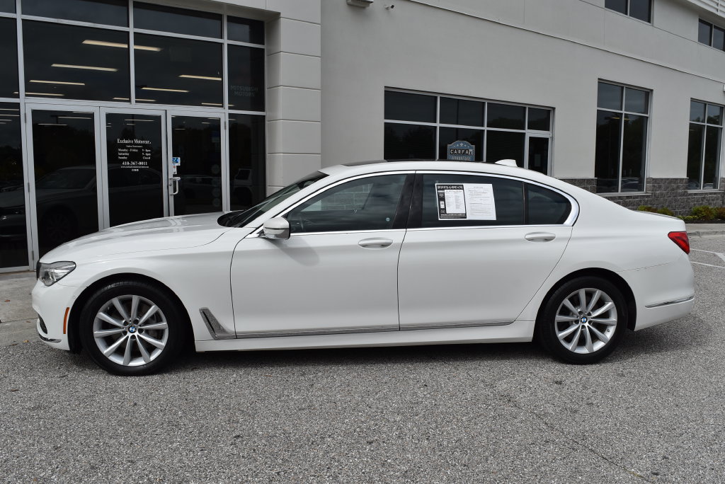 Used 2019 BMW 740i xDrive AWD/4WD image 4