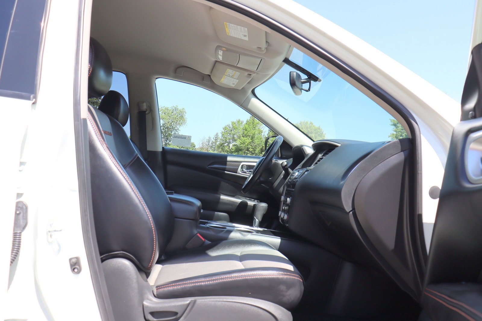 Used 2020 Nissan Pathfinder SV w/ Rock Creek Edition FWD image 22