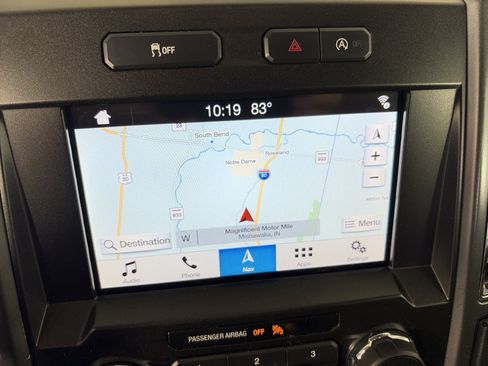 Used 2018 Ford F150 XLT w/ Equipment Group 302A Luxury AWD/4WD image 19