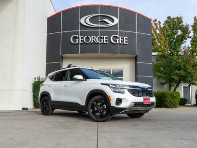 New 2026 Kia Seltos EX