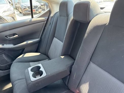 Used 2022 Nissan Sentra SV FWD image 24