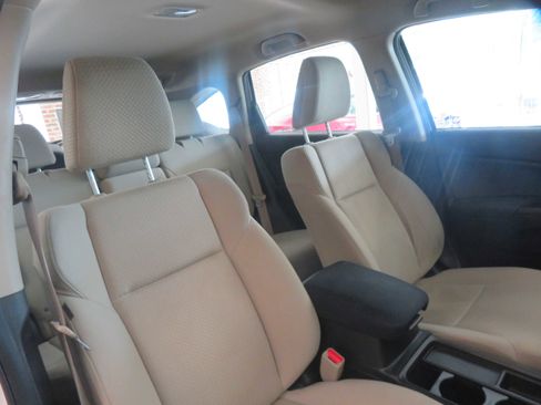 Used 2015 Honda CR-V LX image 28