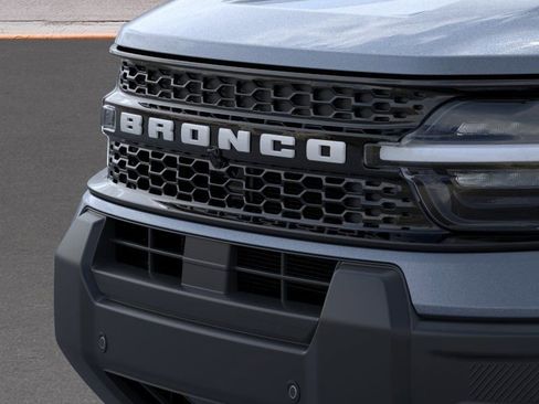 New 2025 Ford Bronco Sport Outer Banks w/ Outer Banks Tech Package+ AWD/4WD image 17