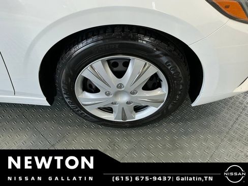Used 2021 Nissan Sentra S FWD image 40