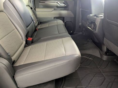 Certified 2024 Chevrolet Silverado 2500 ZR2 image 30