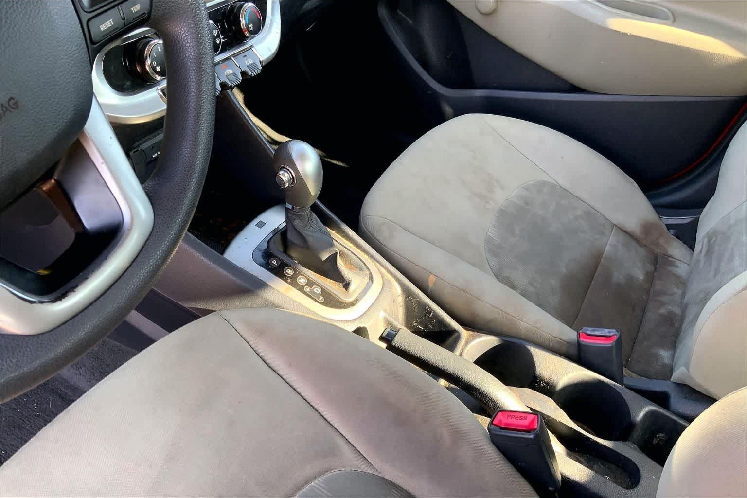 Used 2014 Kia Rio LX FWD image 15