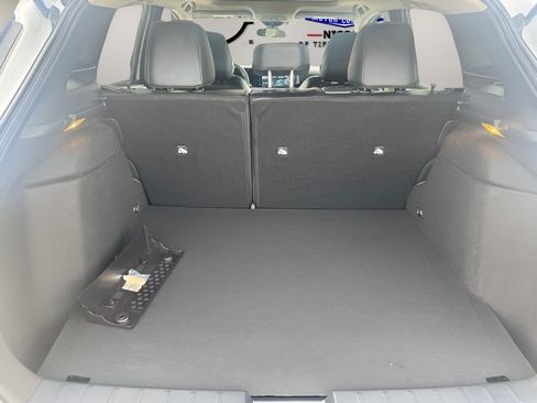Certified 2025 Nissan Kicks SR w/ SR Premium Package AWD/4WD image 39