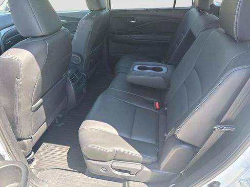 Used 2022 Honda Pilot Special Edition image 16