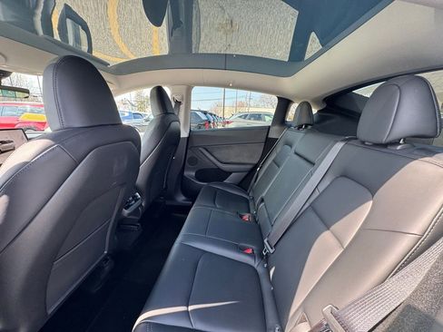 Used 2023 Tesla Model Y Long Range image 15