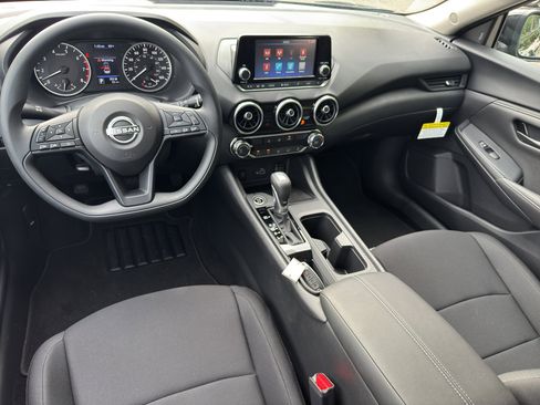 New 2025 Nissan Sentra S image 19